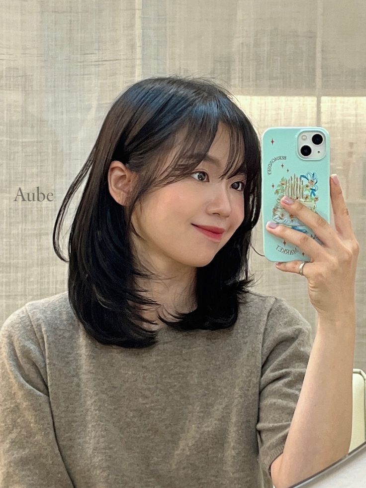 Tampil lebih stylish dengan ide potongan rambut yang on-trend ...