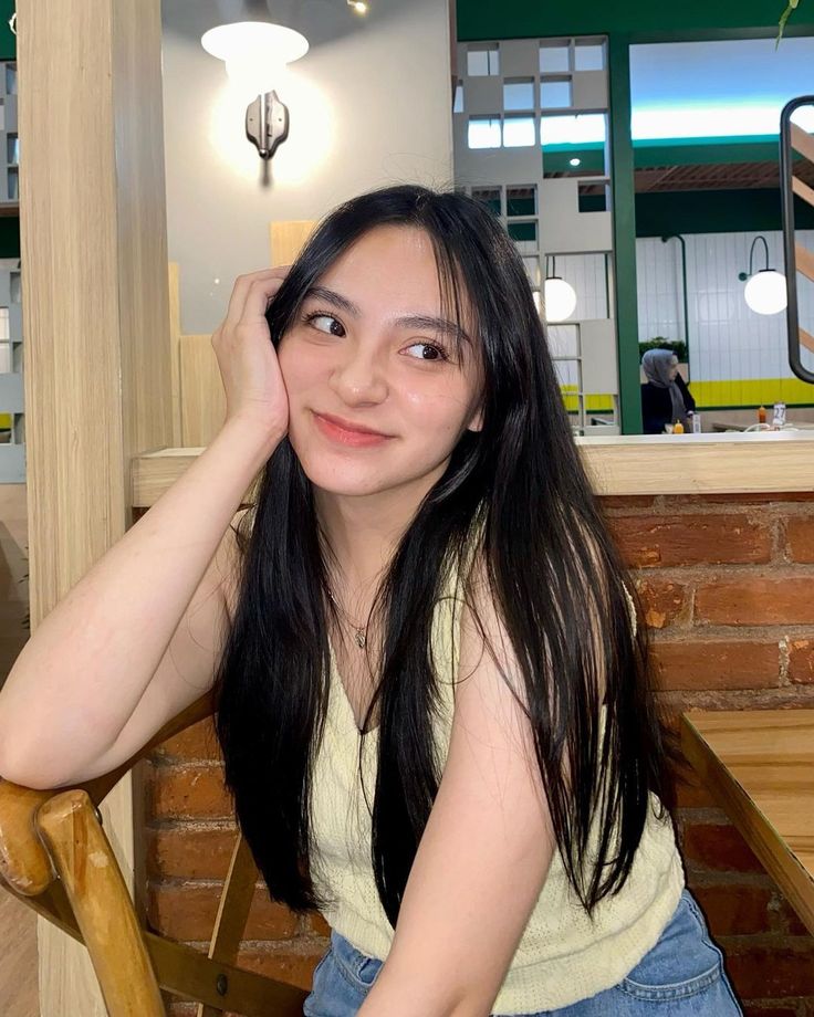 Cantik Bahan