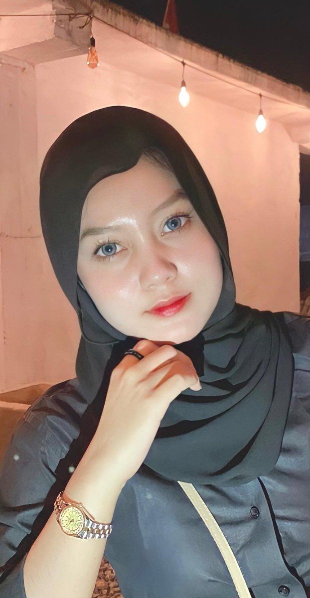 Bahan coli jilbab (@bacol_jilbabb) | Belo girl, Saudi jilbab, Kalibo
