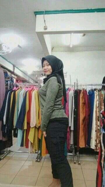 Pin oleh Dika Dika di Bahan coli | Gaya hijab, Gaya, Hijab