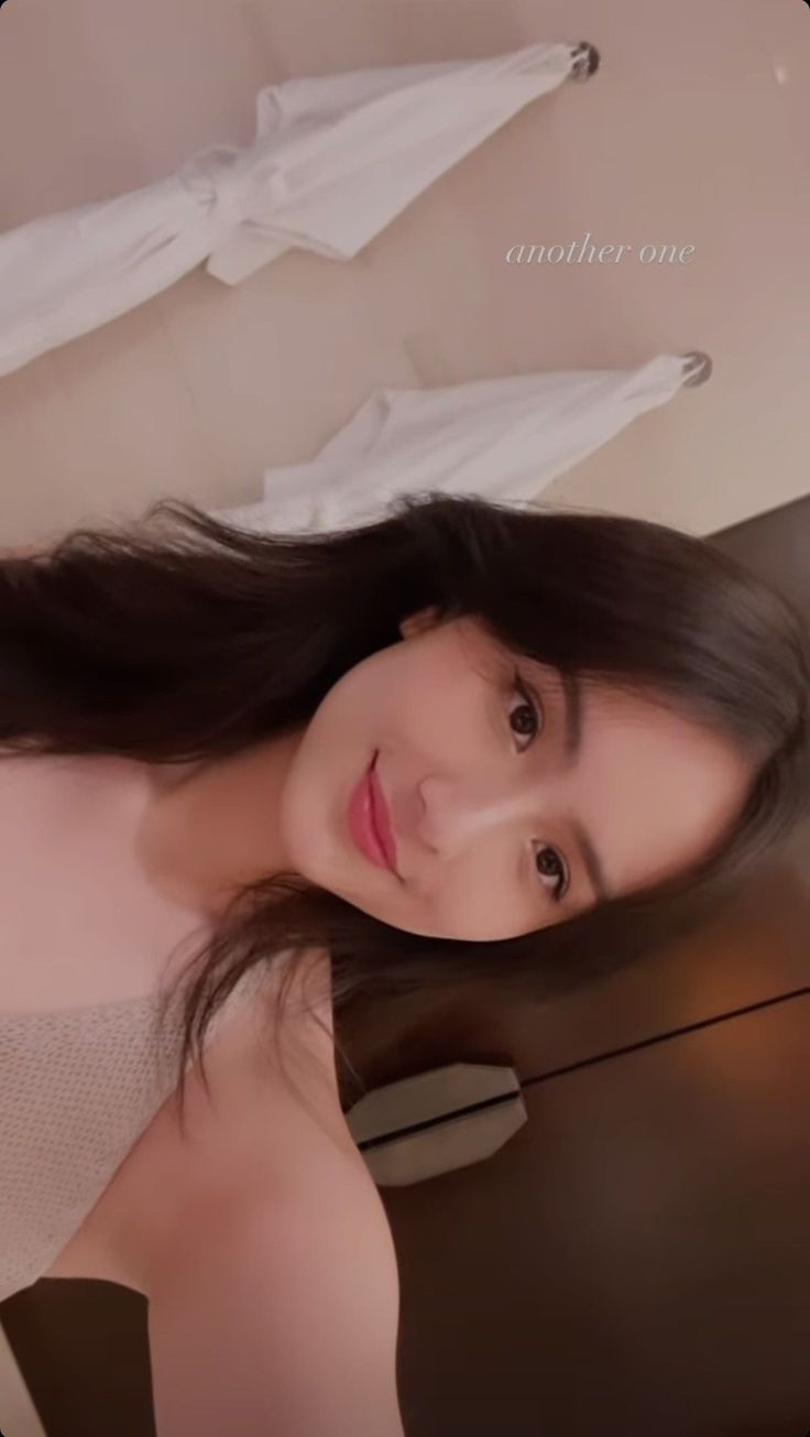 Cantik Bahan