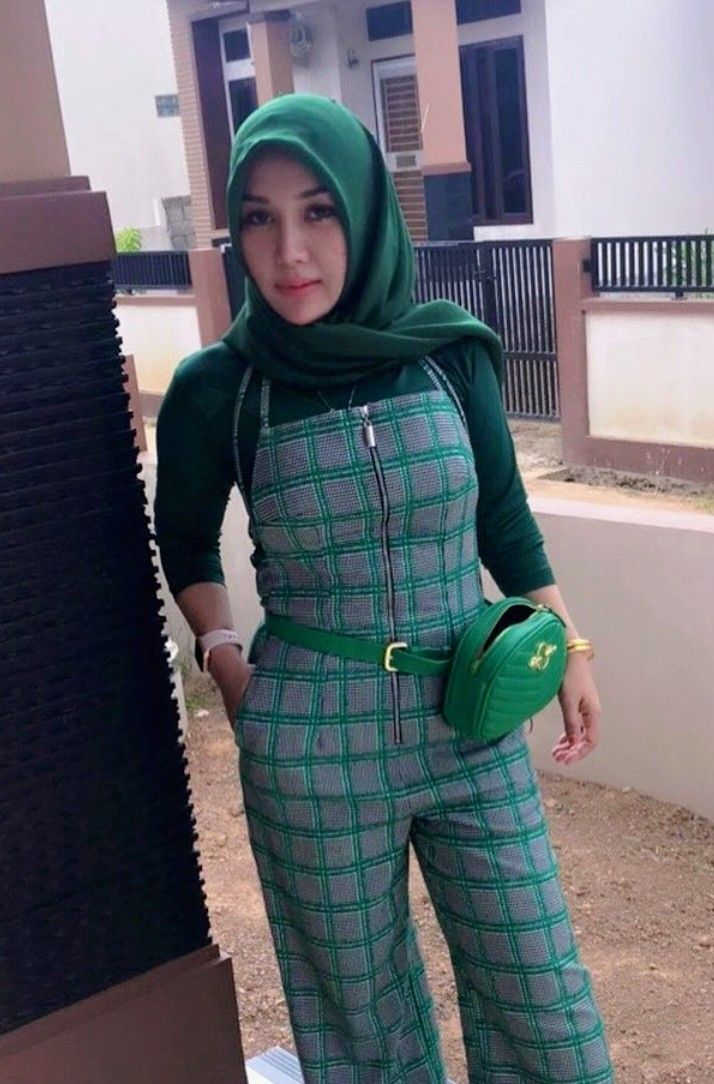 Pin oleh Dika Dika di Bahan coli | Wajah gadis, Gadis berjilbab, Wajah