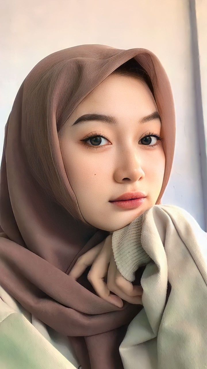 pap cewe aesthetic | Gaya rambut panjang sedang, Gaya rambut cepol ...