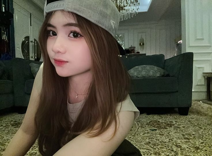 Gambar orang | Wajah gadis, Orang cantik, Foto gadis cantik