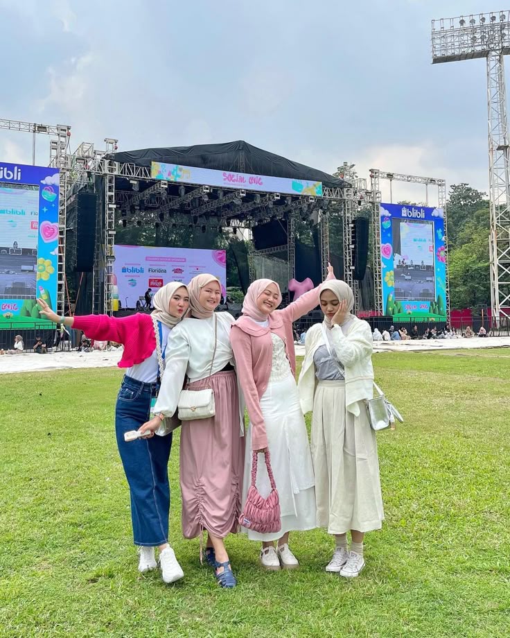 Ootd konser | Ootd nonton konser kpop, Style nonton konser, Baju nonton ...