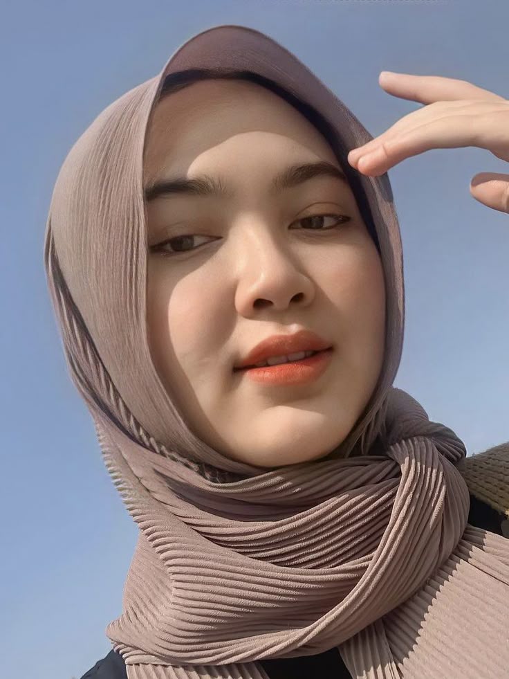 Inspirasi foto hijab cewek cantik | Wanita muslimah, Gaya wanita, Gadis ...