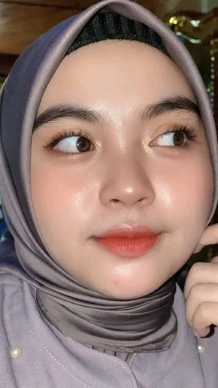 Abang 🥰🥰😍😍😍 | Gaya hijab, Kecantikan, Wajah
