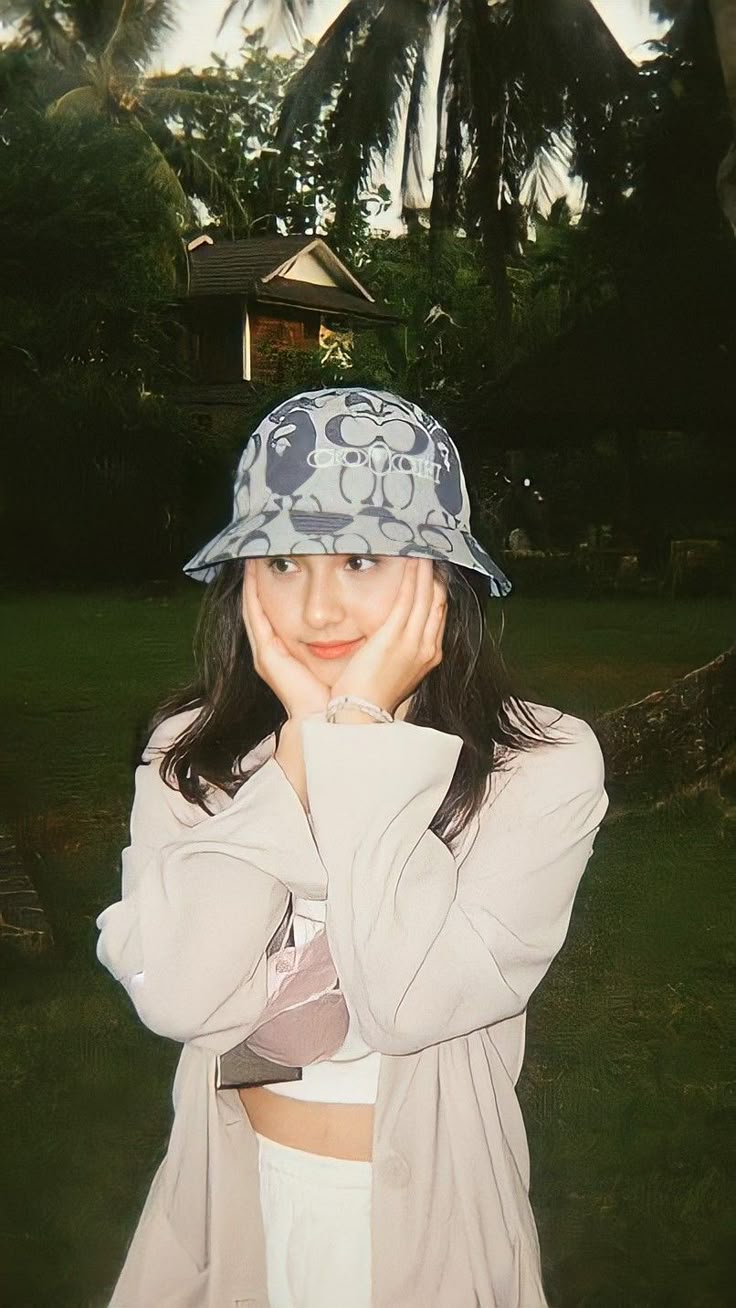 Cantik Bahan